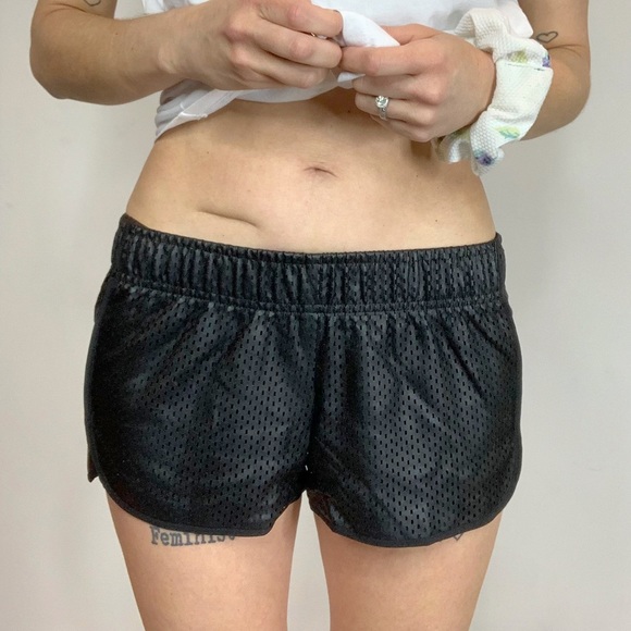 RORY BECA perforated vegan leather shorts 1671 - Picture 5 of 9